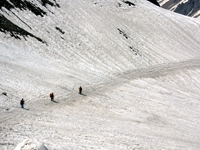 Approaching Bhaba Pass