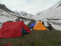 Camp at Nisani Thatch (4000 mt.)