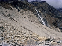 Nymph falls on way to Lhonak